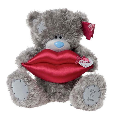 16" Big Kiss Me to You Bear £35.00